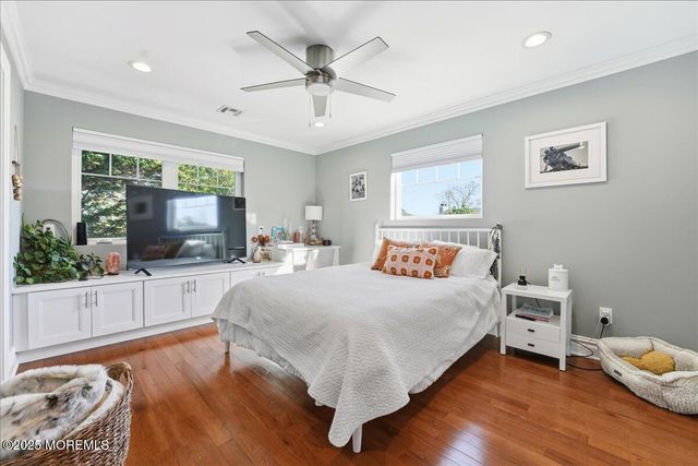 26 Ralph Street, Highlands, NJ 07732