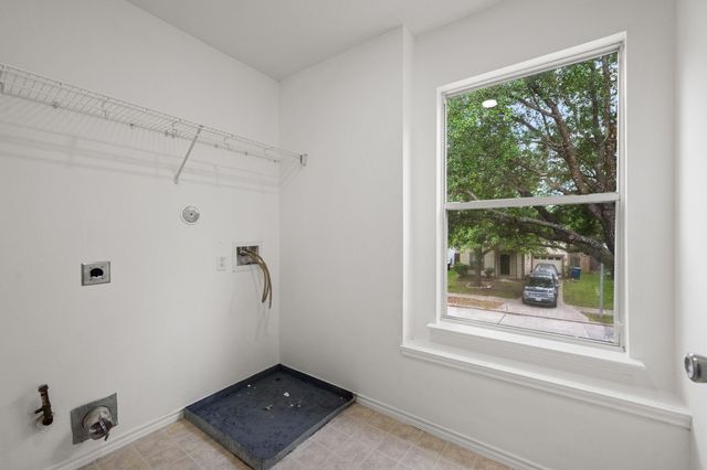 29627 Evergreen Hills Drive, Spring, TX 77386