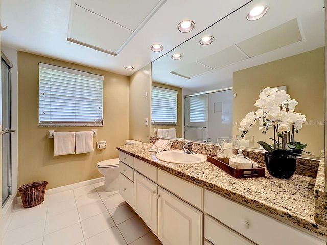 581 YARDARM LANE, Longboat Key, FL 34228