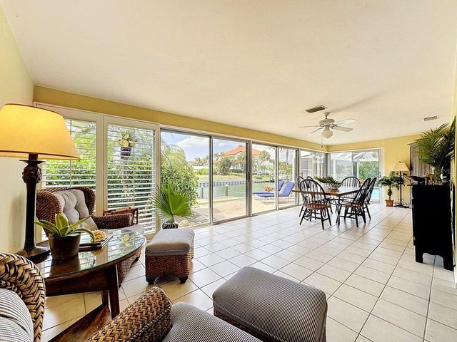 581 YARDARM LANE, Longboat Key, FL 34228