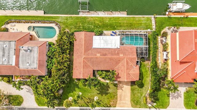 581 YARDARM LANE, Longboat Key, FL 34228