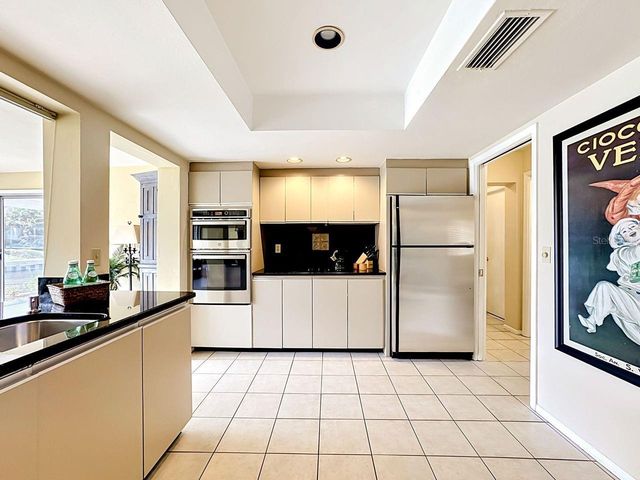 581 YARDARM LANE, Longboat Key, FL 34228