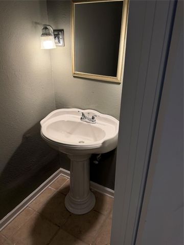 8321 Nairn Street, Houston, TX 77074