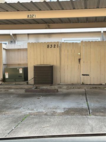 8321 Nairn Street, Houston, TX 77074