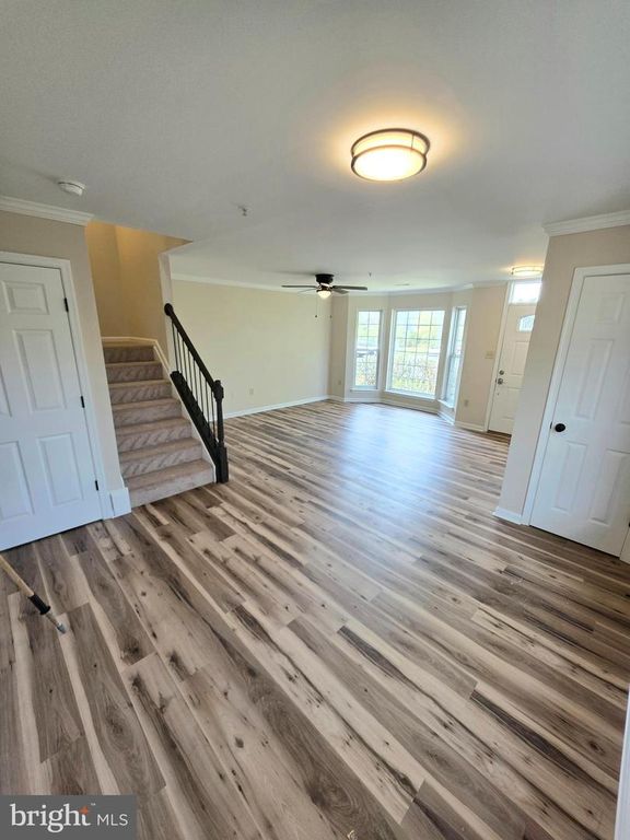 Image 4 of property listing at 22098 SAINT INIGOES CT, Great Mills, MD 20634