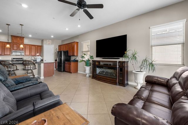 768 Rosewater Drive, Henderson, NV 89011