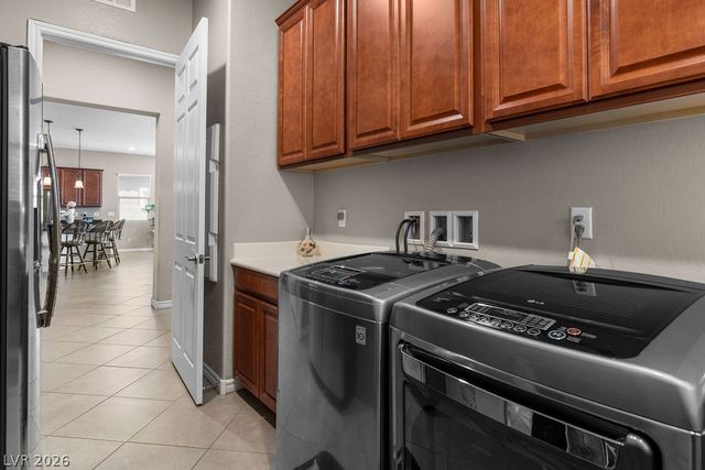 768 Rosewater Drive, Henderson, NV 89011
