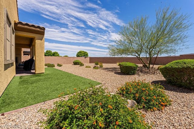768 Rosewater Drive, Henderson, NV 89011