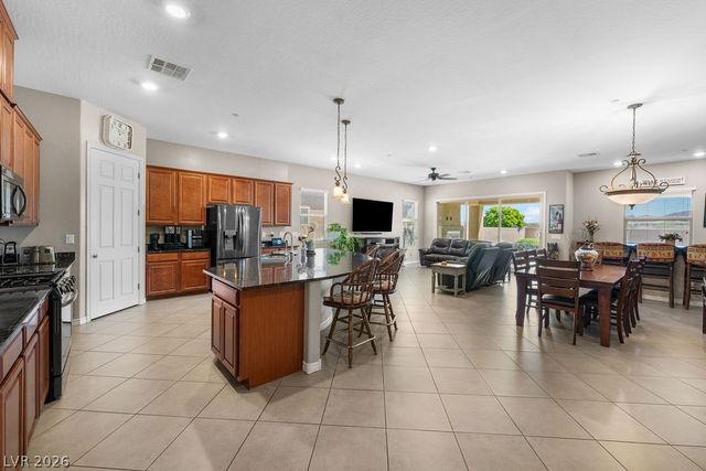 768 Rosewater Drive, Henderson, NV 89011