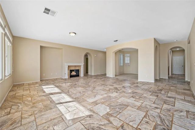 28365 Little Lake Court, Menifee, CA 92585