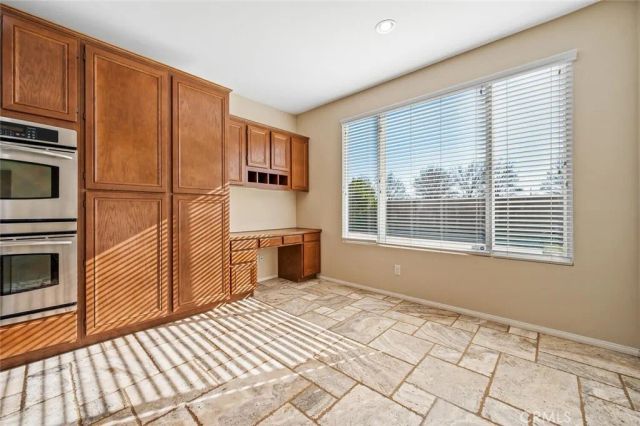 28365 Little Lake Court, Menifee, CA 92585