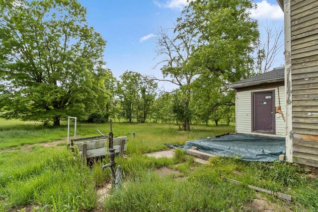 230 E Van Buren Street, Poynette, WI 53955