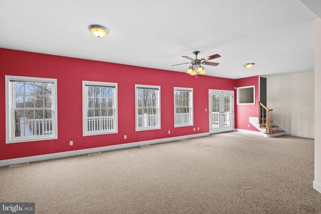 2481 YANCEYVILLE RD, Louisa, VA 23093