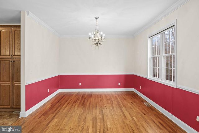 2481 YANCEYVILLE RD, Louisa, VA 23093