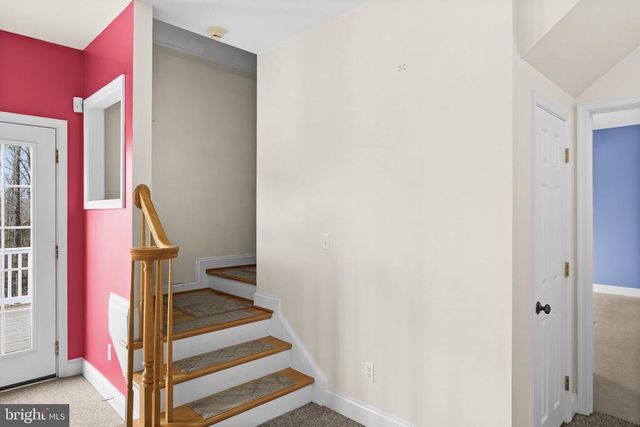 2481 YANCEYVILLE RD, Louisa, VA 23093