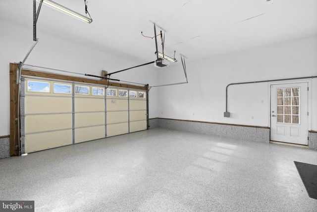 2481 YANCEYVILLE RD, Louisa, VA 23093