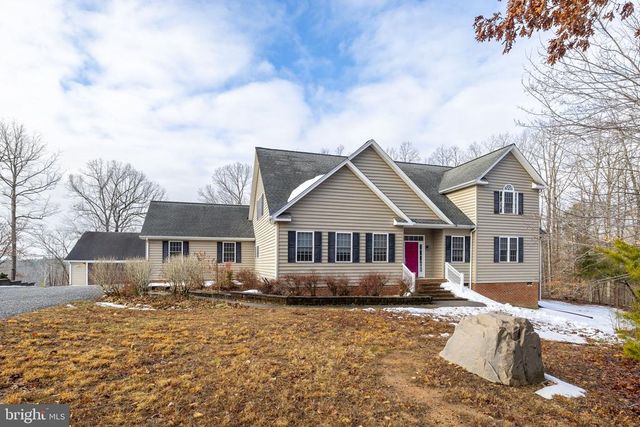 2481 YANCEYVILLE RD, Louisa, VA 23093