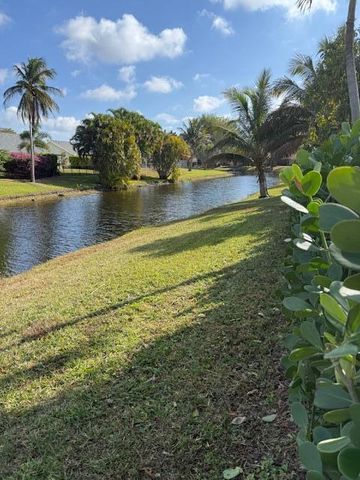 1730 Pierside Circle, Wellington, FL 33414