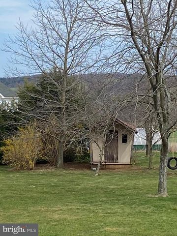 2377 RED FOX LN, Tyrone, PA 16686