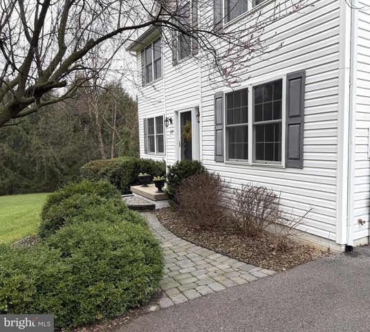 2377 RED FOX LN, Tyrone, PA 16686