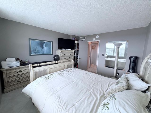 777 S Federal Highway Rph11, Pompano Beach, FL 33062