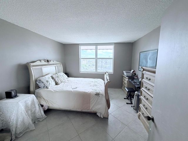 777 S Federal Highway Rph11, Pompano Beach, FL 33062