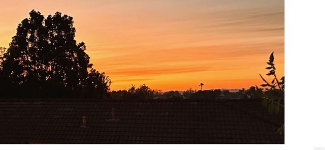 17439 Plaza Otonal, San Diego, CA 92128