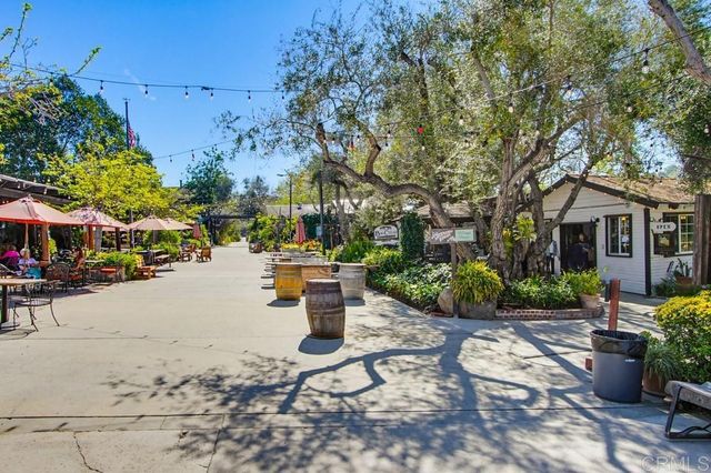 17439 Plaza Otonal, San Diego, CA 92128