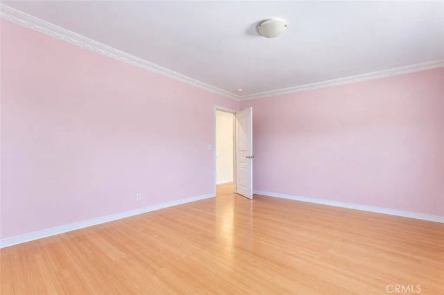 3220 Altura Avenue 217, Glendale, CA 91214
