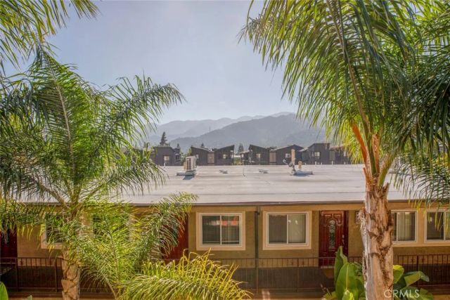 3220 Altura Avenue 217, Glendale, CA 91214