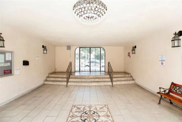 3220 Altura Avenue 217, Glendale, CA 91214
