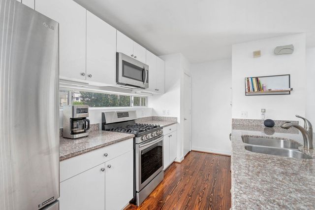 906 Andrews Street, Houston, TX 77019