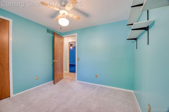 2479 Anchor Bay Lane, West Bloomfield Charter Township, MI 48324