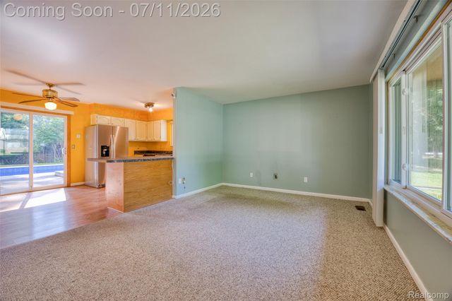 2479 Anchor Bay Lane, West Bloomfield Charter Township, MI 48324