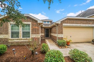 1201 Quarterhorse Drive, Alvin, TX 77511
