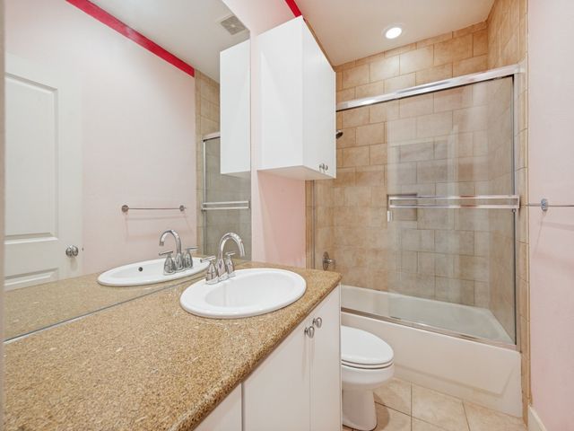 4023 Rawlins Street 106, Dallas, TX 75219