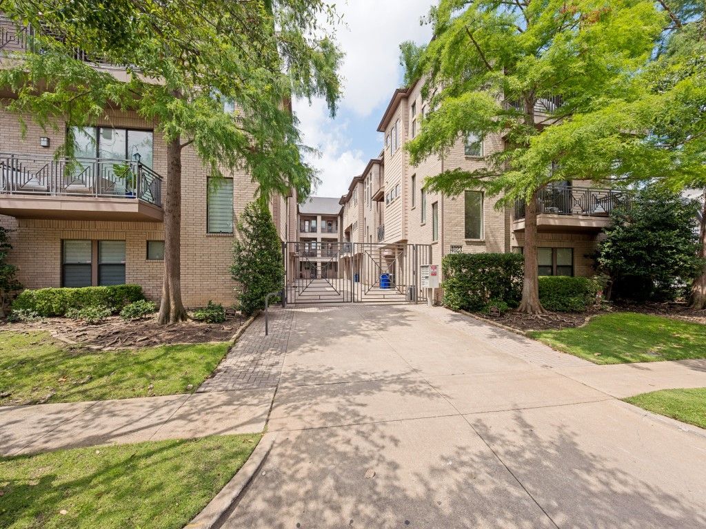 4023 Rawlins Street 106, Dallas, TX 75219