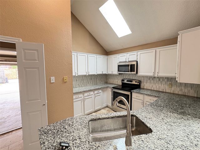 928 Winchester Lane, Mesquite, TX 75181