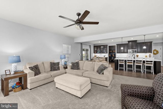 11218 WILLOW OAK CT, Fredericksburg, VA 22407