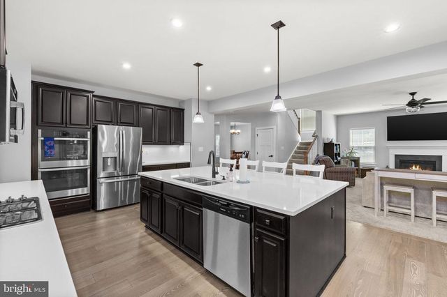 11218 WILLOW OAK CT, Fredericksburg, VA 22407