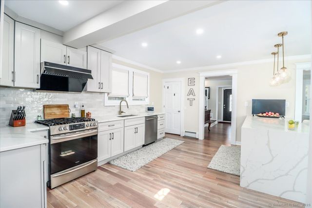 1073 Shippan Avenue, Stamford, CT 06902