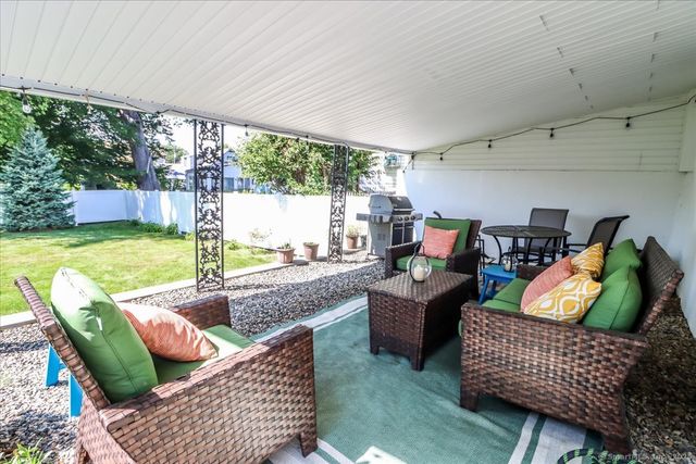 1073 Shippan Avenue, Stamford, CT 06902