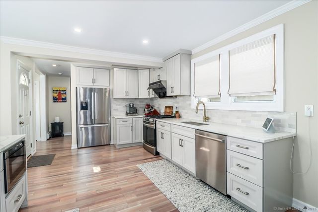 1073 Shippan Avenue, Stamford, CT 06902