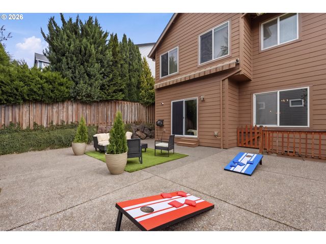 15655 Sw GREENFIELD Dr, Portland, OR 97224