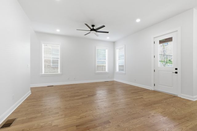 2310 18th Ave, N, Nashville, TN 37208