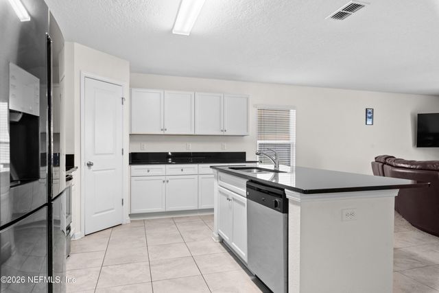 9862 SOLDIER Court, Jacksonville, FL 32221