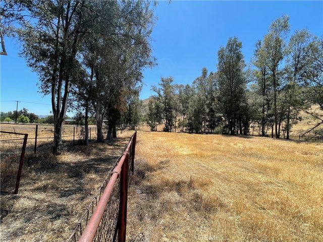 32753 State Highway 74, Hemet, CA 92545