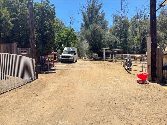 32753 State Highway 74, Hemet, CA 92545