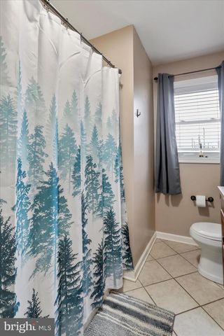4381 ENGLE MOLERS RD, Shepherdstown, WV 25443