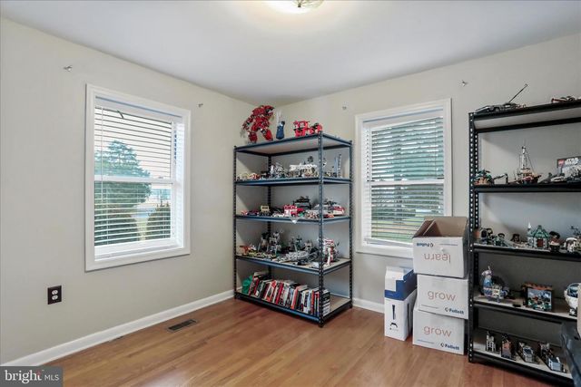 4381 ENGLE MOLERS RD, Shepherdstown, WV 25443